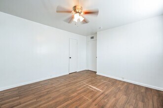 Building Photo - 7510 Shadyvilla Ln