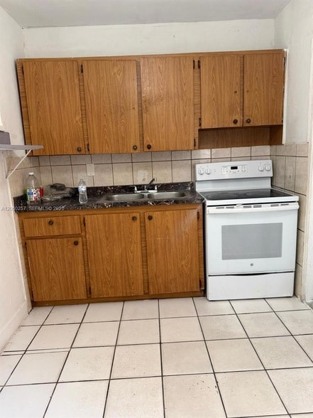 Photo - 2580 SW 8th Street Unit 1-2 Apartment