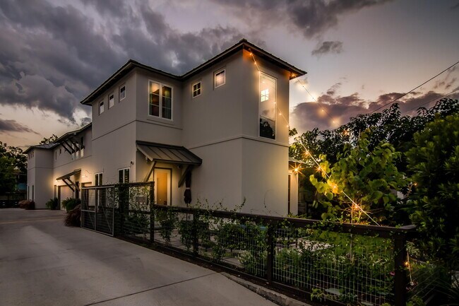 Edificio - 516 E Ashby Pl