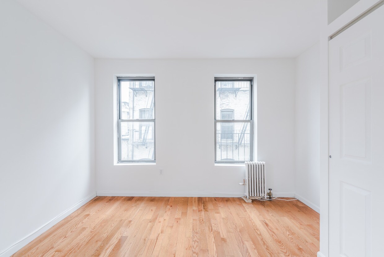 Primary Photo - 137 Sullivan St