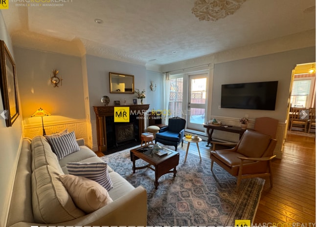 Building Photo - 437 Marlborough St