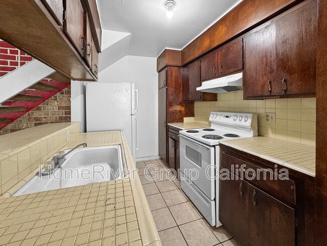 Building Photo - 100 Nedra Ct