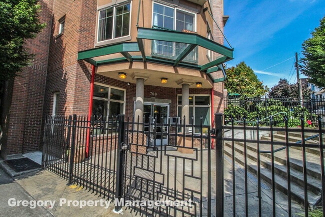 Photo - 700 E Denny Way Apartment