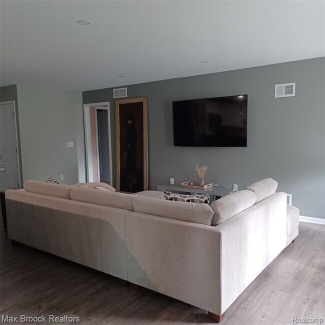 Foto del edificio - 31045 Pheasant Run St