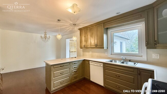 Building Photo - 7 Joymar Dr