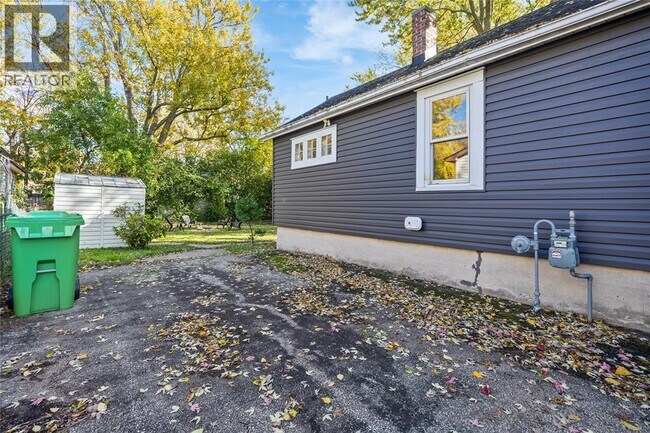 Photo du bâtiment - 374 Kerby St