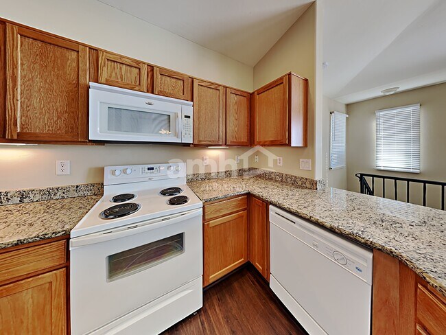 Foto del edificio - 2133 E Huntington Drive