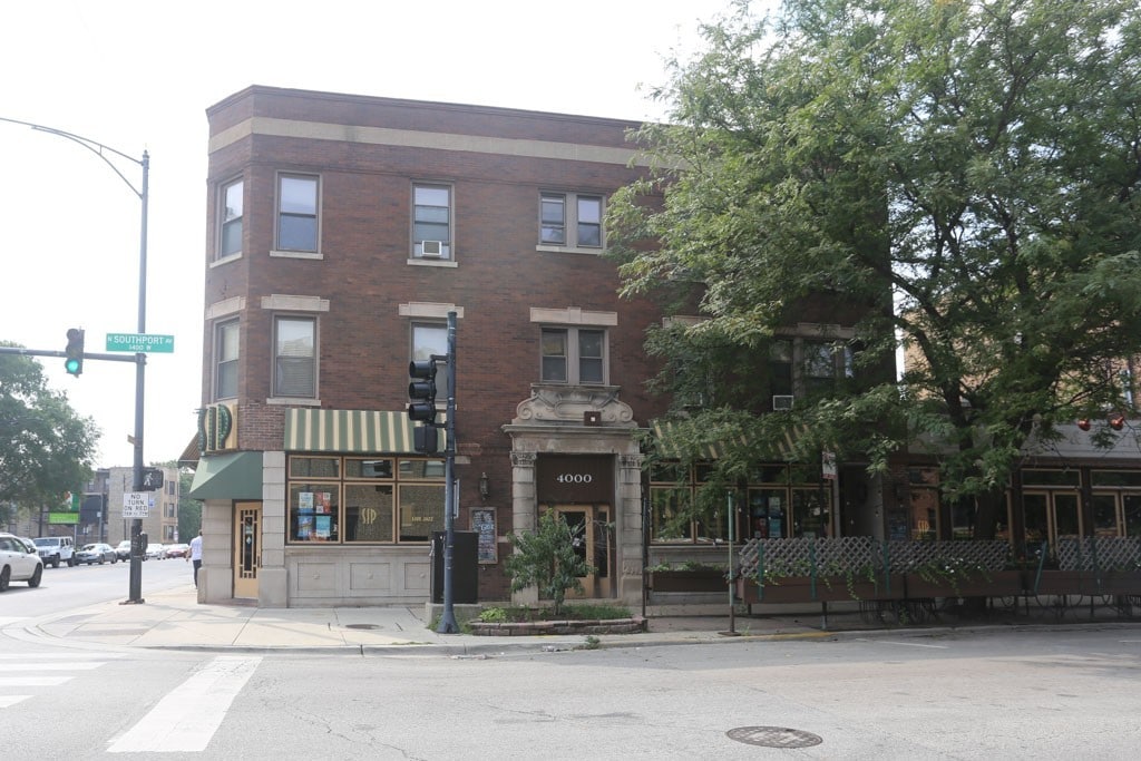 Primary Photo - 4000 N Southport Ave