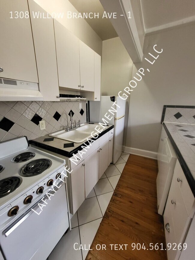 Foto del edificio - 1308 Willow Branch Ave