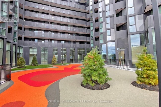 Building Photo - 30 Tretti Wy