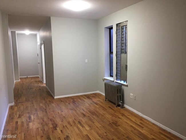 Building Photo - 175 Lott St