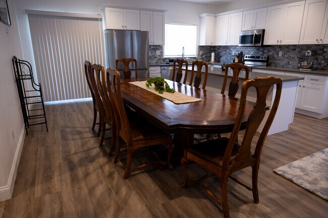 Foto del edificio - 29365 Kalina Ave