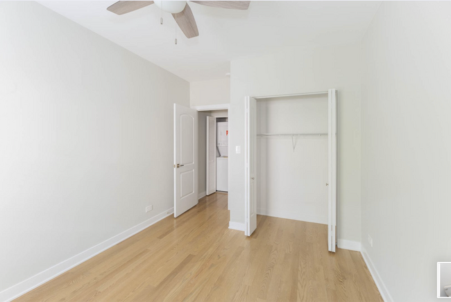 Foto del edificio - 4828 N Wolcott Ave