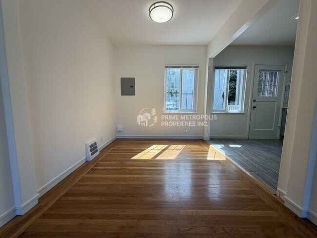 Foto del edificio - 605 Hillsborough St