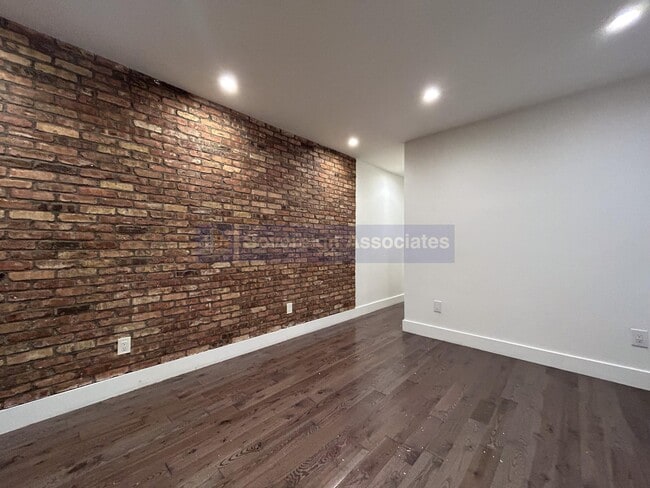 Building Photo - 4 St Nicholas Terrace