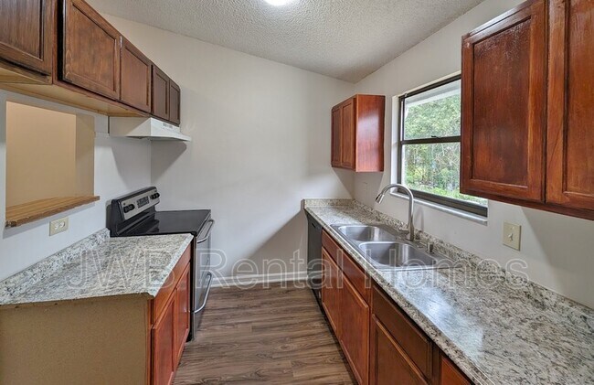 Foto del edificio - 7635 Indian Lakes Dr