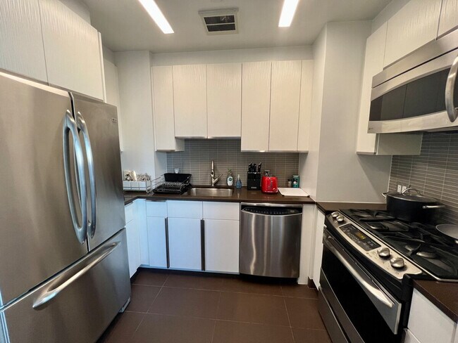 Foto del edificio - 1886 Broadway-SI ID1461703P