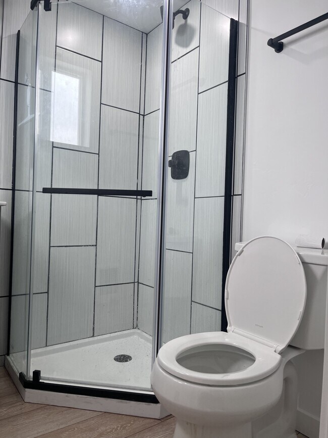 Foto del edificio - Wilos LLC