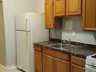 Building Photo - 3 br, 1 bath House - 1310 Ensor St