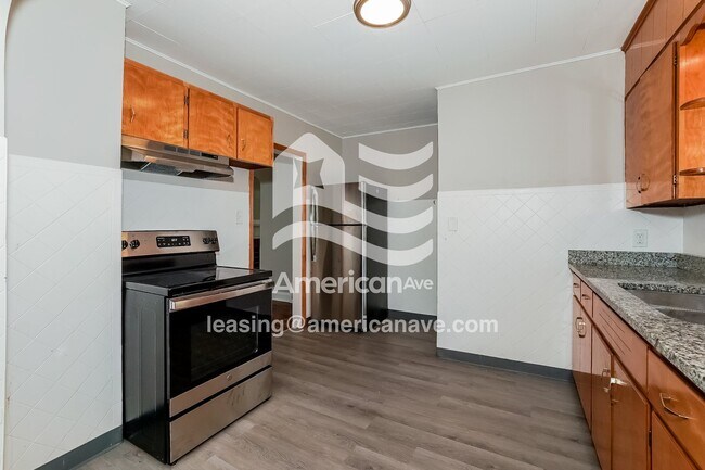 Foto del edificio - 976 Hunt St