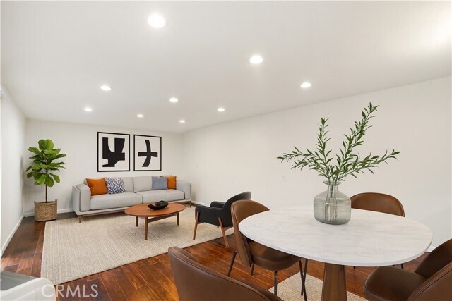 Foto principal - 3617 Sunswept Dr