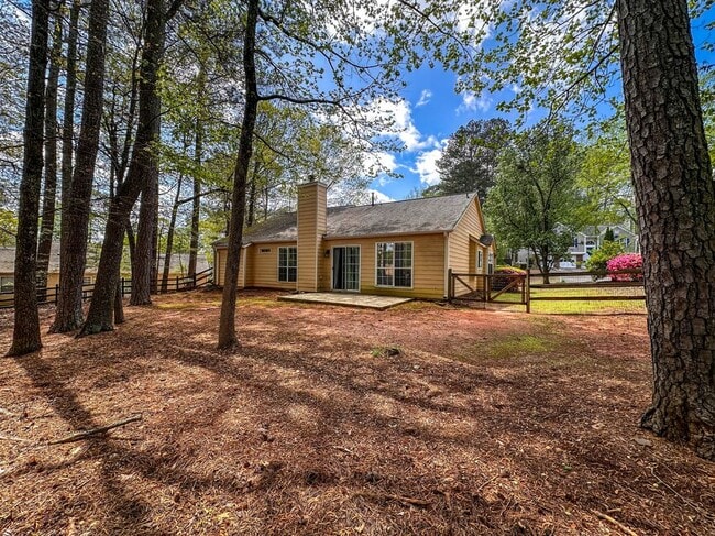 Building Photo - 3552 Plum Creek Trail NW