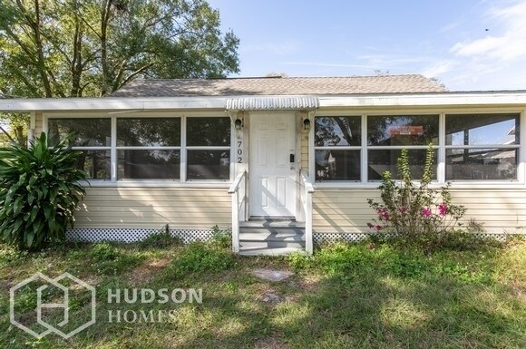 Foto principal - NOW AVAILABLE! - 702 N W 1St Ave, Mulberry...