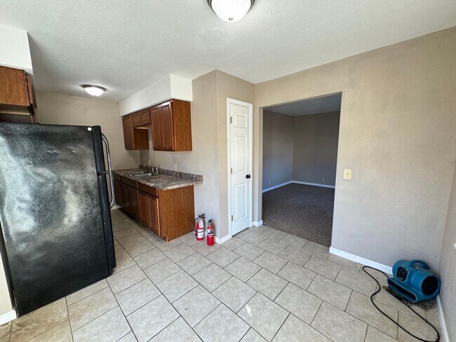 Foto del edificio - 230 SE 121st Rd