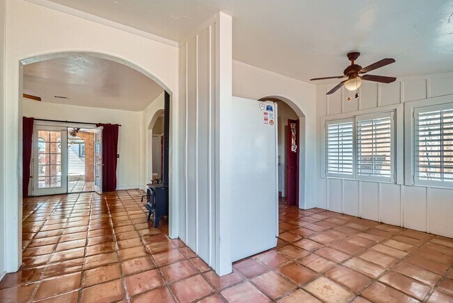 Foto del edificio - 536 Avenue L