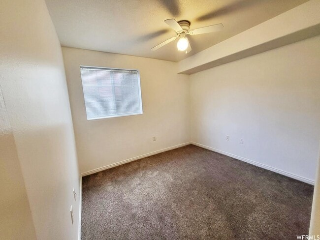 Foto del edificio - This is a beautiful 3 bed 2 bath home in the highly sought after CHAMBERY HOA community.