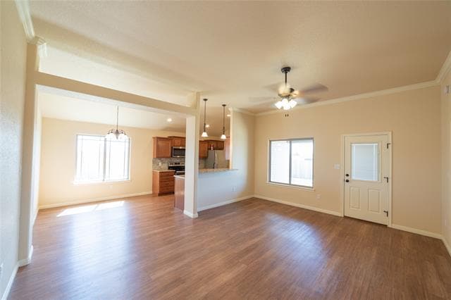 Building Photo - 6866 Jennings Dr