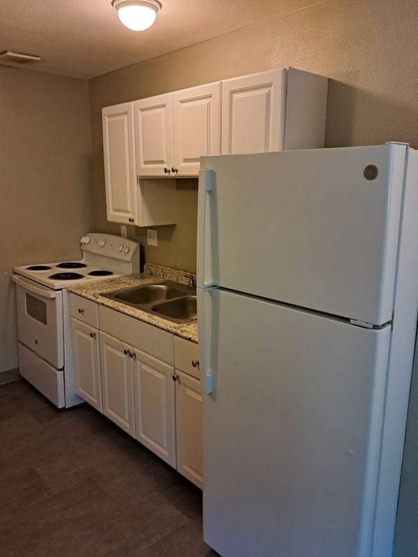 Photo - 1951 Clinton St Apartment