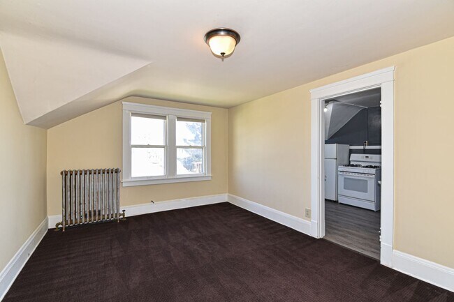 Living Room View 3 - 1527 Hayes Ave