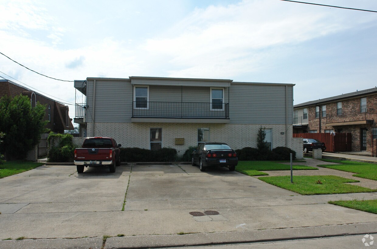 Primary Photo - 4424 Sonfield St