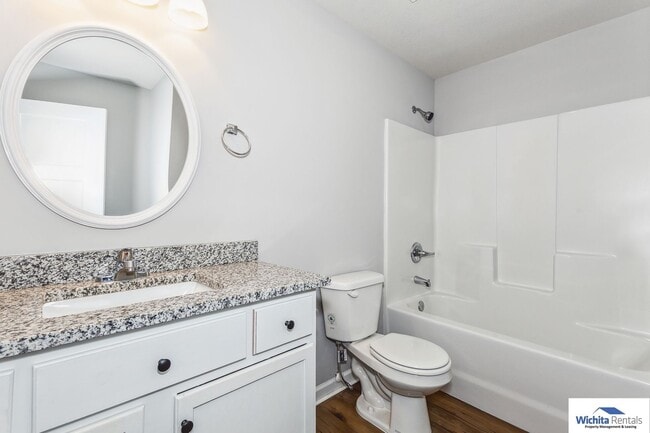 Building Photo - Newer construction 3 bedroom 2 bath **Move in Special - 1/2 off first months rent**