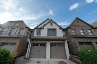 Building Photo - 4995 Berkeley Oak Dr