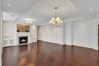 Building Photo - 1717 Avenue Rd