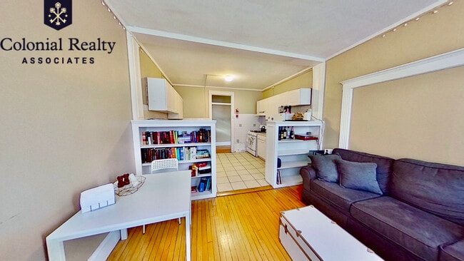 Building Photo - 72 Egmont St