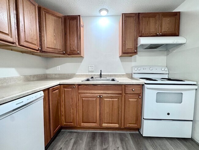 Foto del edificio - 50-58 Walnut Street Unit 12