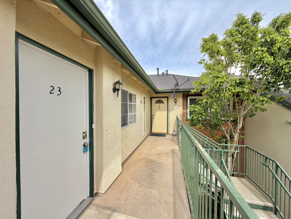 Photo - 2660 Twain Dr (San Bernardino, CA)