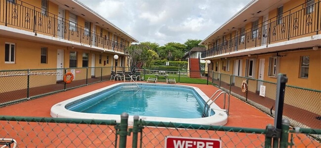 Foto del edificio - 3800 SW 102nd Ave