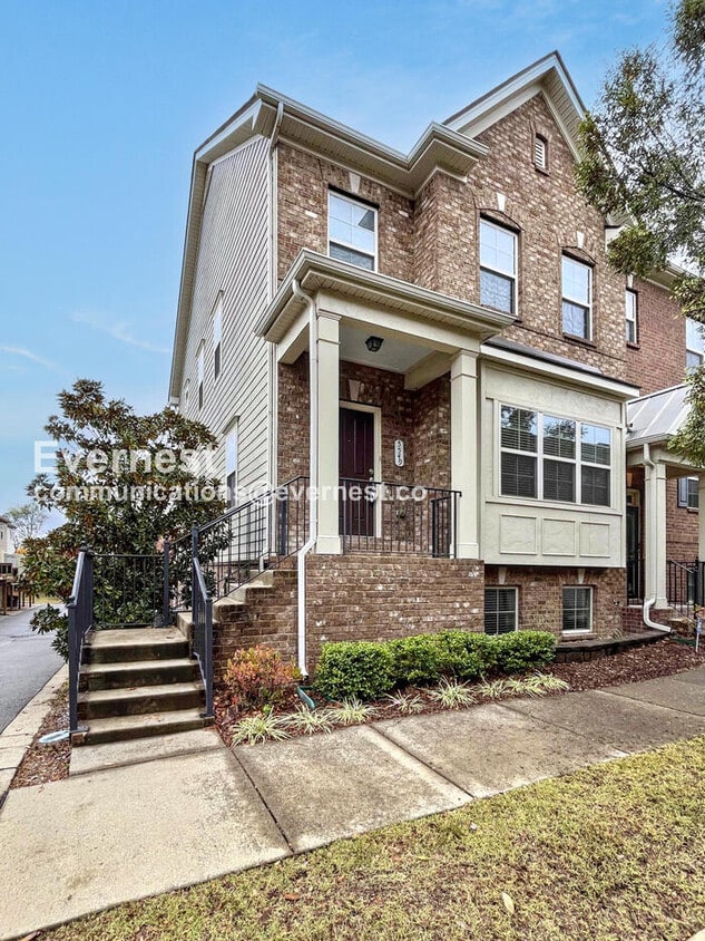 Primary Photo - 5549 Prada Dr