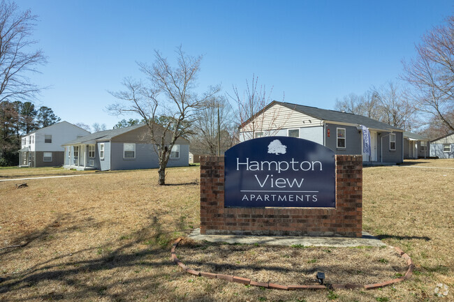 Building Photo - Hampton View Apartment