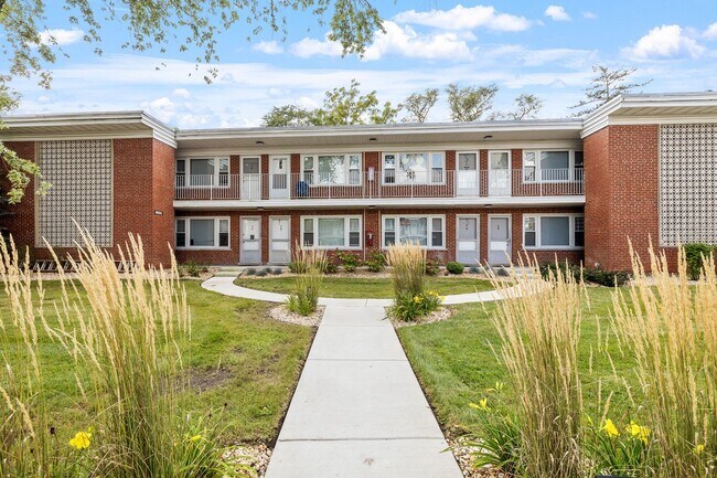 Foto del interior - Wheaton Court Apartments on Crescent Street in Wheaton