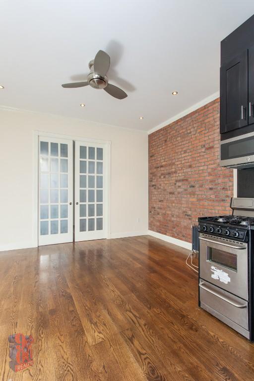 Foto del edificio - 17 W 103rd St