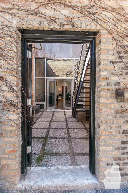 Foto del edificio - 5017 N Ravenswood Ave