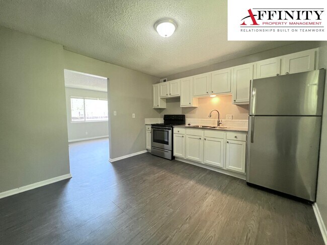 Foto del edificio - 1507 N 55 Dr