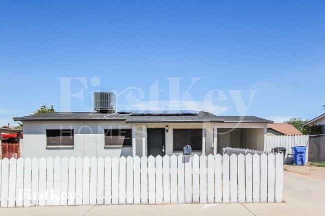 Building Photo - 6233 S 18th Ave