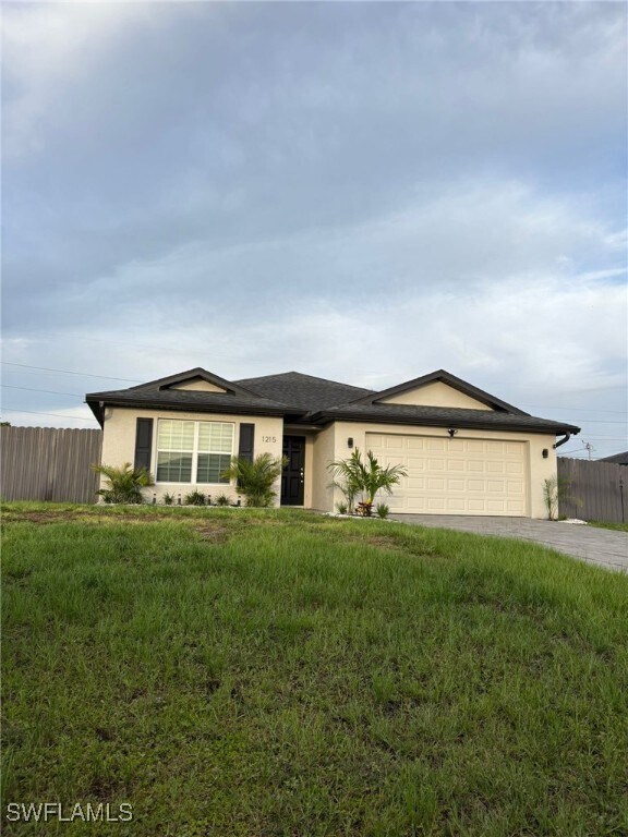 Foto principal - 1215 NW Juanita Pl