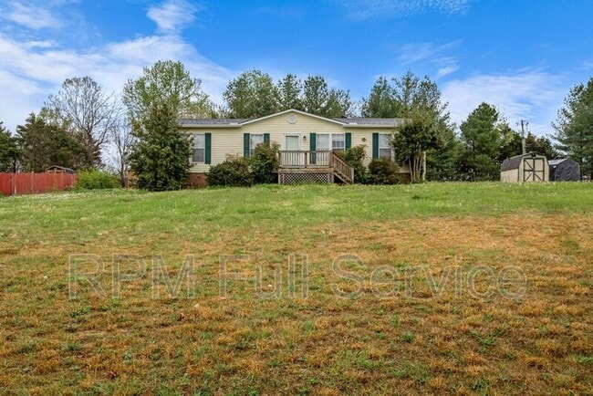 Building Photo - 2003 Tanner Trace